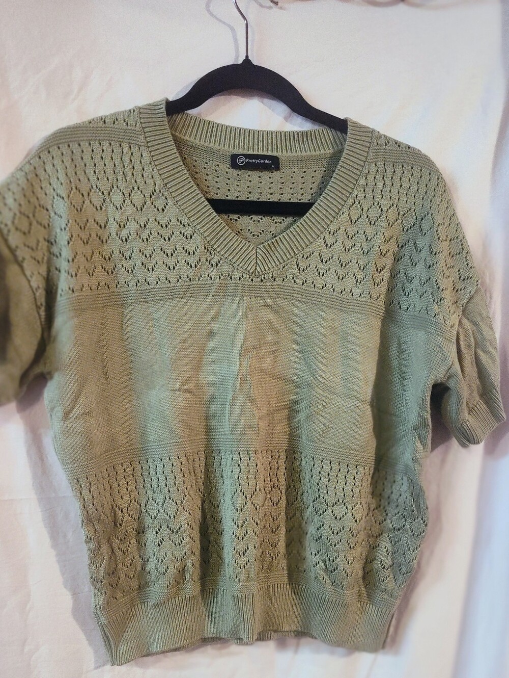 Women's Sage Green V-Neck Knit Sweater